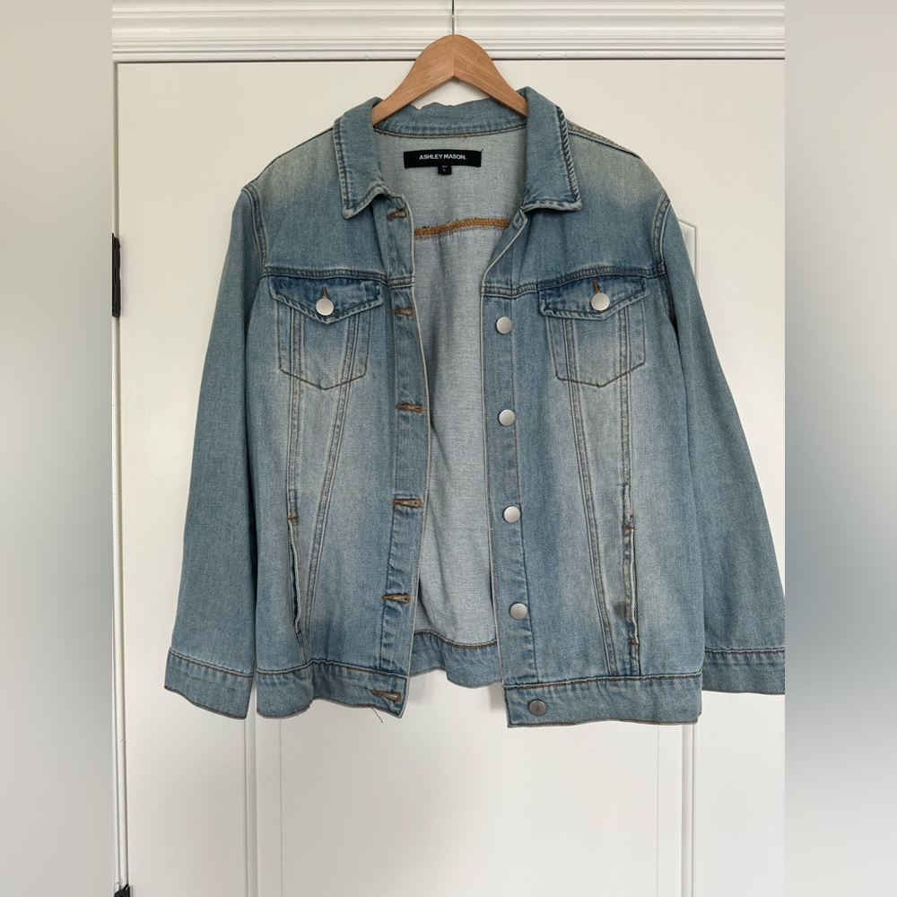 Ashley mason jean jacket with ruffle backside